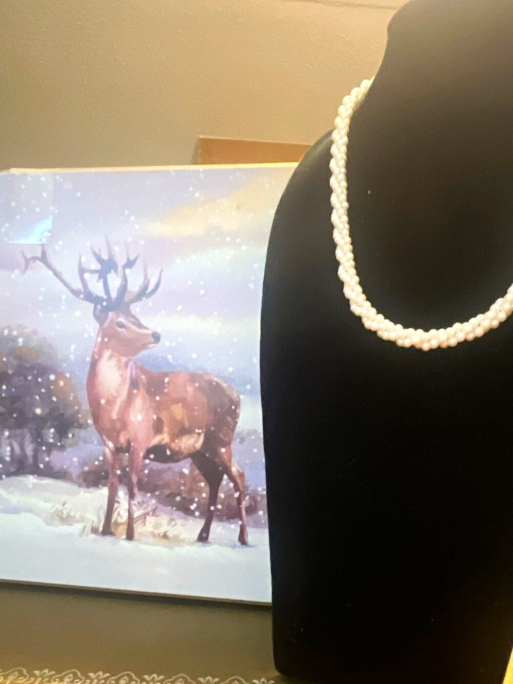 PAI Pearl White Round Pearl Strand Necklace w/ Yellow Gold Lobster Clasp. Signed